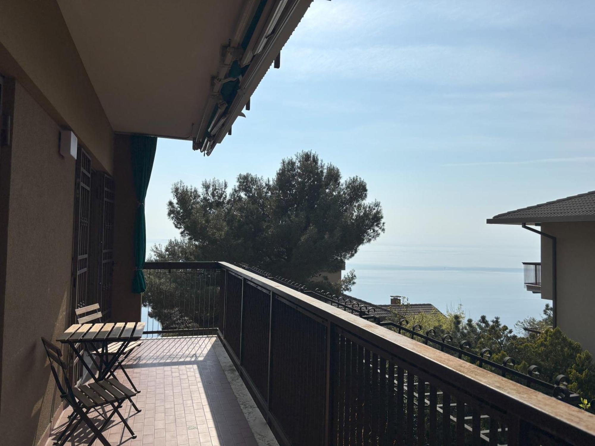 Affitto Turistico Via Bonomea 219-1 Apartman Trieszt Kültér fotó
